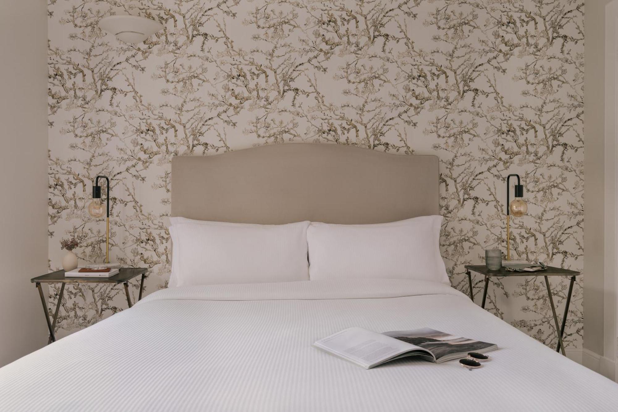 Thistle Suites Royal Garden, Edinburgh